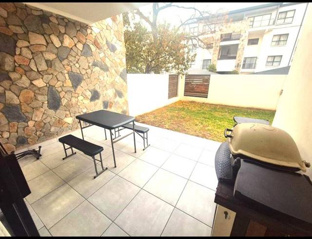 3 BEDROOM PROPERTY TO RENT IN CROWTHORNE